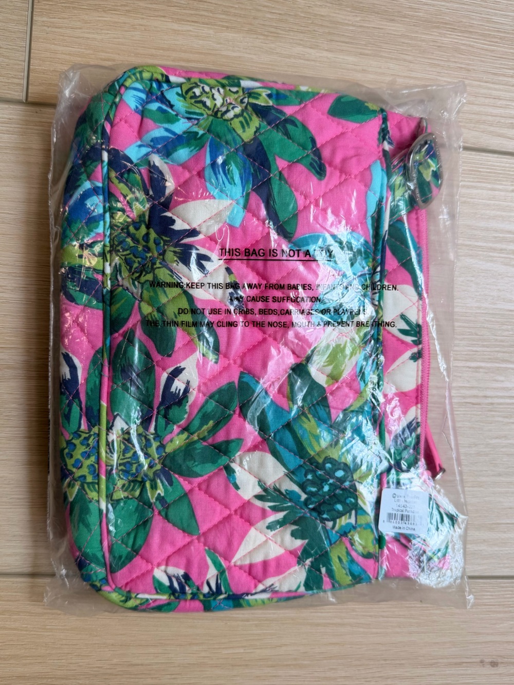 Vera Bradley Little Hipster in Tropical Paradise